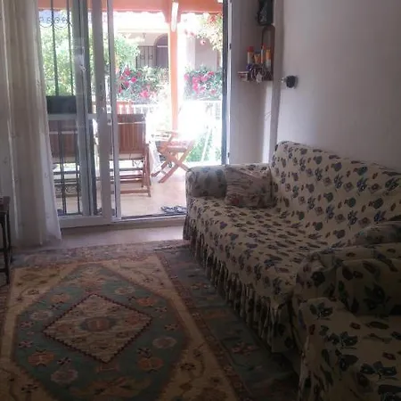 Feriehus Kusadasi Kiralik Yazlik Aydin